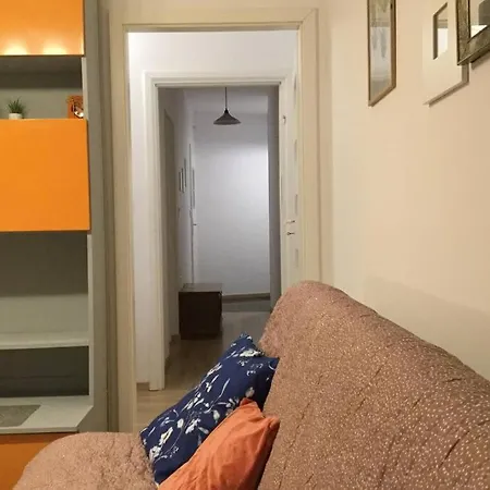 Spacious Near City Center